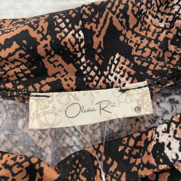 NWT Olivia Rae black brown animal print short sleeved shirt size large - Picture 5 of 5